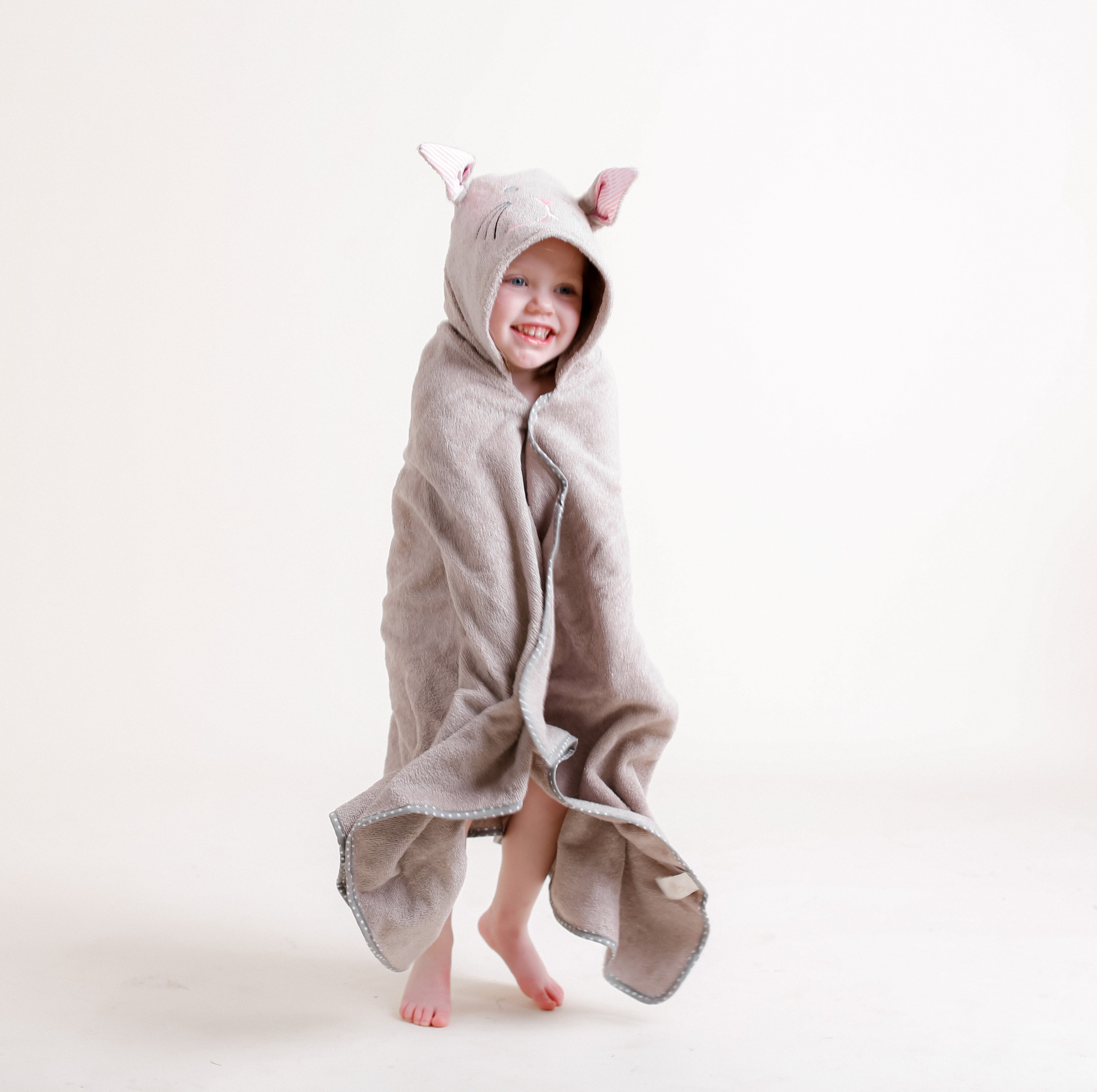 Gugxiom Hooded Baby Towel - Ultra Soft 32x53 Inch Bath Towel With Cute Pink Rabbit Design