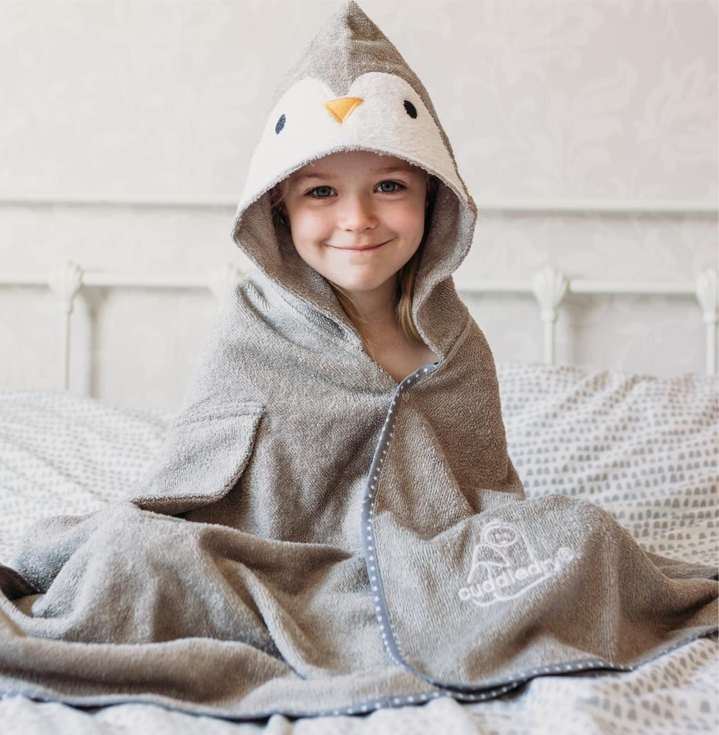 Cuddlepenguin bamboo soft hooded towel